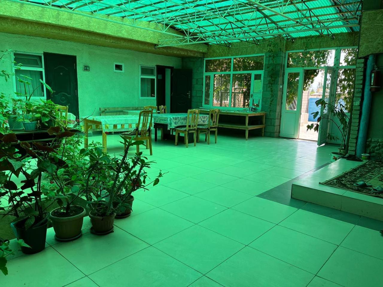 "Bilim" Guest House Tamchy 外观 照片