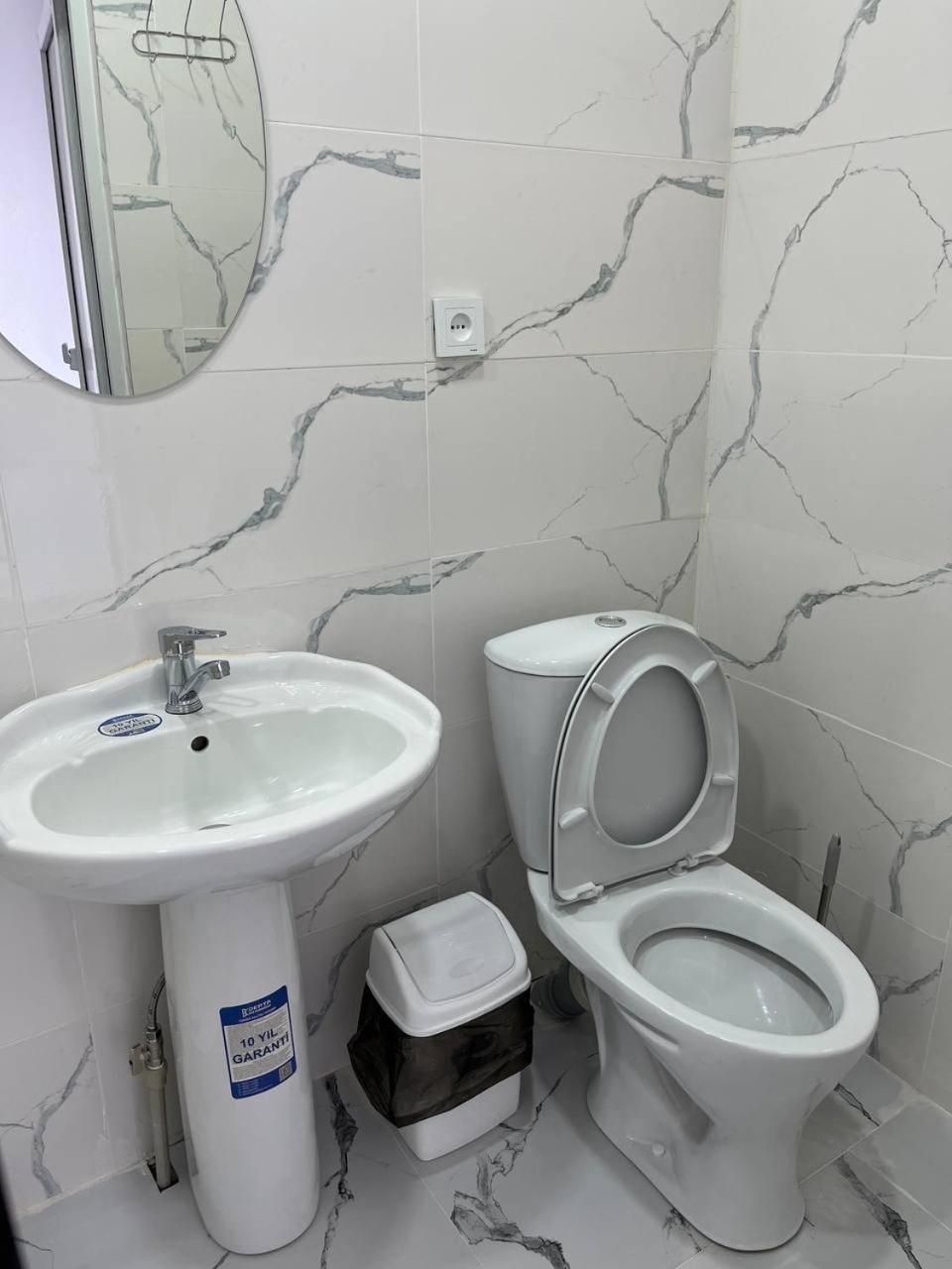"Bilim" Guest House Tamchy 外观 照片